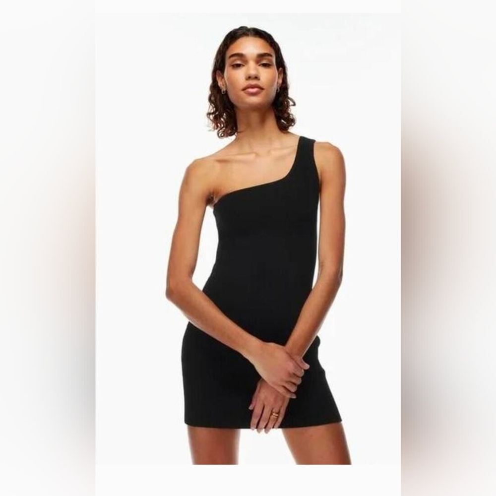 Babaton Aritzia Sculpt Knit One-Shoulder Mini Dress Black Ribbed Bodycon Size M